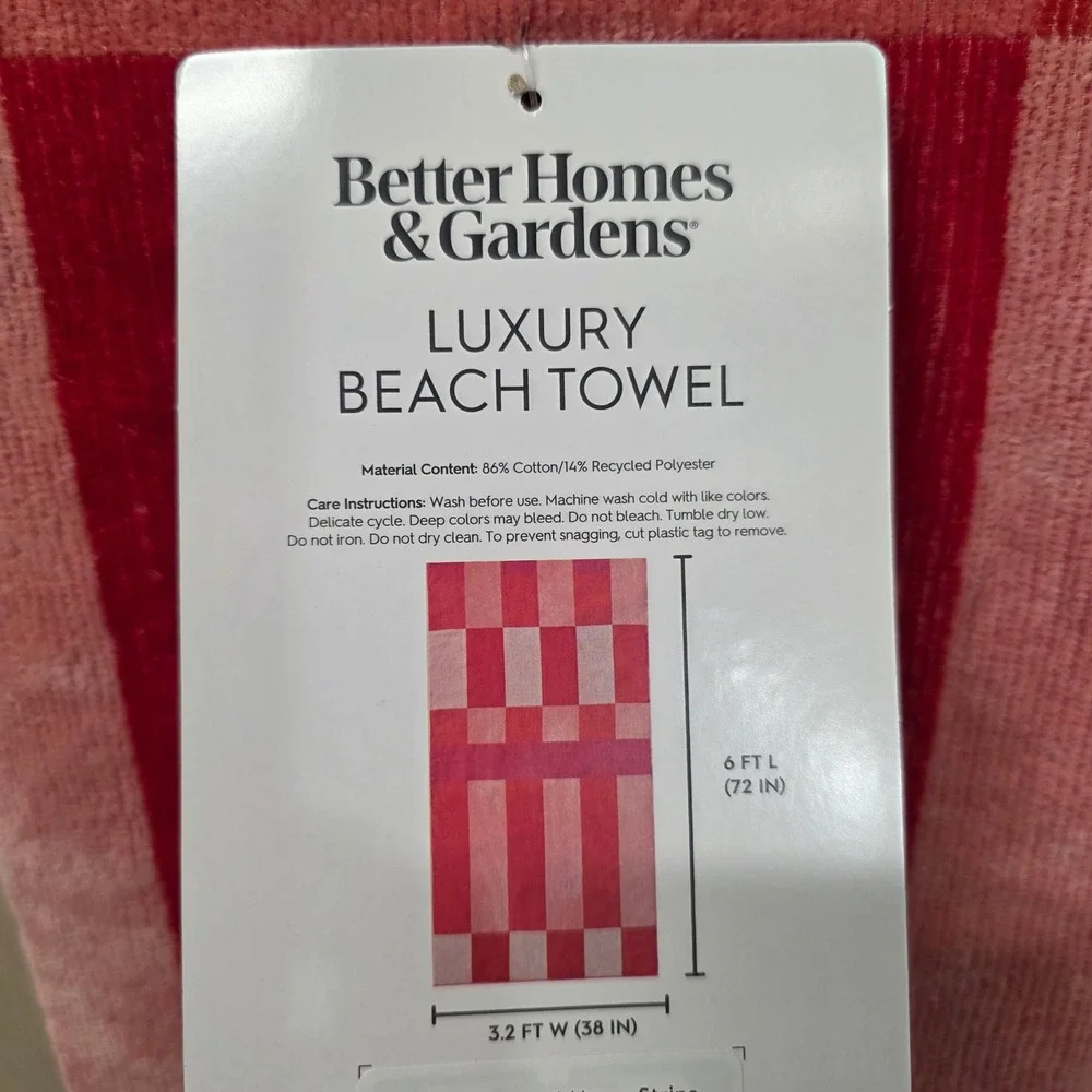 Better Homes & Gardens Luxury Beach Towel Red Pink Checkered 38x72 Oversized NEW